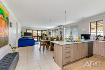Listing image for 10 Cornforth Way, Piara Waters  WA  6112