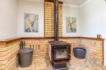 Listing image for 3 Iden Place, Huntingdale  WA  6110