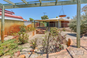 Listing image for 21 Ailsworth Court, Thornlie  WA  6108