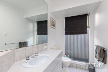 Listing image for 17 Endeavour Court, Thornlie  WA  6108