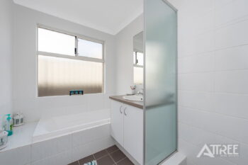 Listing image for 4 Balliol Court, Piara Waters  WA  6112