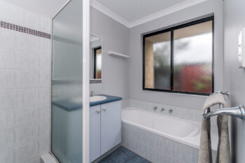 Listing image for 4 Jonah Way, Canning Vale  WA  6155