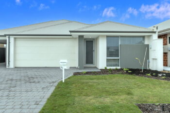 Listing image for 12 Belford Road, Lakelands  WA  6180