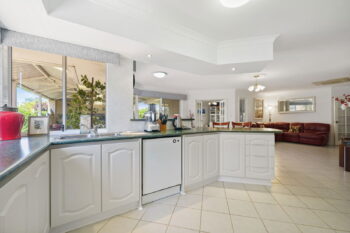 Listing image for 10 Luton Court, Canning Vale  WA  6155