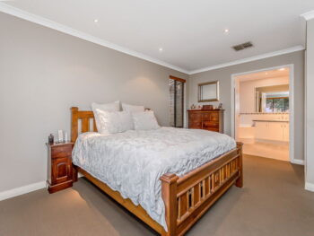 Listing image for 7 Burnside Terrace, Canning Vale  WA  6155