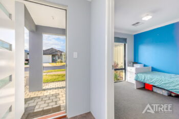 Listing image for 4 Silvergum Way, Piara Waters  WA  6112