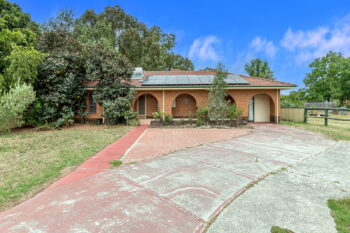 Listing image for 95 Gosnells Road West, Martin  WA  6110