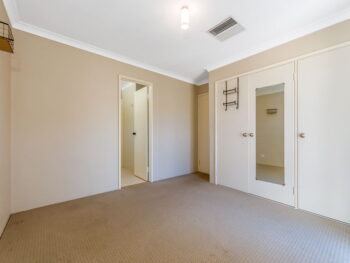 Listing image for 4/33 Chesterton Road, Bassendean  WA  6054