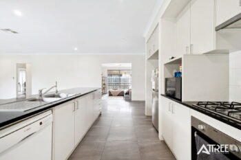 Listing image for 16 Peridot Pass, Wellard  WA  6170