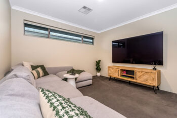 Listing image for 7 Llorens Way, Southern River  WA  6110