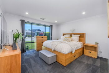 Listing image for 16 Mandalup Road, Haynes  WA  6112
