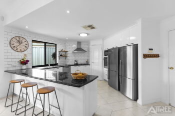 Listing image for 32 Conder Way, Southern River  WA  6110