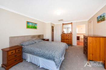 Listing image for 32 Draycott Loop, Canning Vale  WA  6155