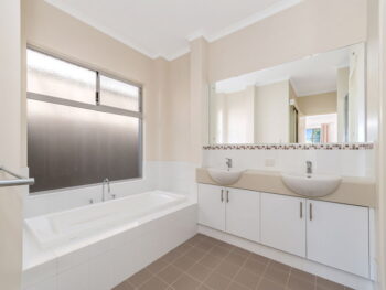 Listing image for 25 Houghton Street, Canning Vale  WA  6155