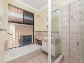 Listing image for 9 Barnfield Court, Seville Grove  WA  6112