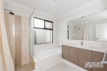 Listing image for 32 Pershing Link, Harrisdale  WA  6112