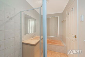 Listing image for 27 Illawarra Crescent, Canning Vale  WA  6155