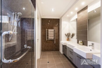 Listing image for 6 Bottrell Way, Canning Vale  WA  6155