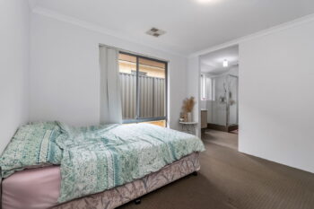 Listing image for 44 Sunstone Boulevard, Treeby  WA  6164