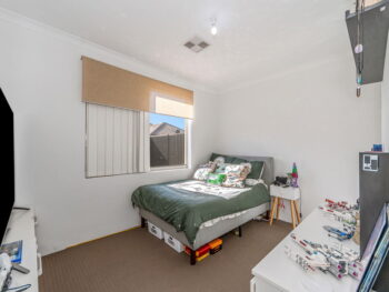 Listing image for 35 Nesbit Drive, Haynes  WA  6112