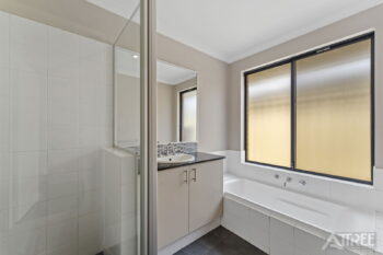 Listing image for 9 Lapwing Approach, Harrisdale  WA  6112