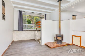 Listing image for 125 Buckingham Road, Kelmscott  WA  6111