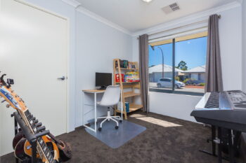 Listing image for 7 Greenie Chase, Southern River  WA  6110