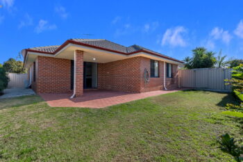 Listing image for 17 Lucky Bay Road, Secret Harbour  WA  6173