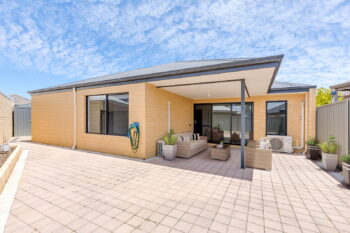 Listing image for 5 Gahnia Street, Piara Waters  WA  6112