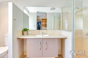 Listing image for 5 Berkeley Loop, Piara Waters  WA  6112