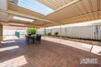 Listing image for 10 Kinnerton Gardens, Canning Vale  WA  6155