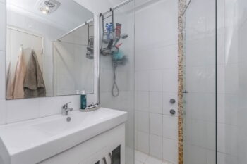 Listing image for 182 Hamelin Drive, Ballajura  WA  6066