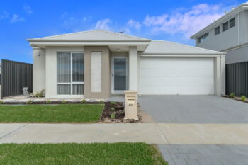Listing image for 404 Torwood Avenue, Treeby  WA  6164