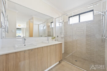 Listing image for 2 Oaklawn Street, Hilbert  WA  6112