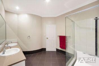 Listing image for 7 Palatine Crescent, Canning Vale  WA  6155