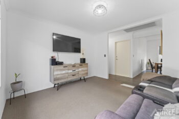 Listing image for 21 Windcrest Way, Meadow Springs  WA  6210