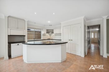 Listing image for 10 Hidcote Nook, Canning Vale  WA  6155