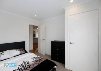 Listing image for 44 Middle Parkway, Canning Vale  WA  6155