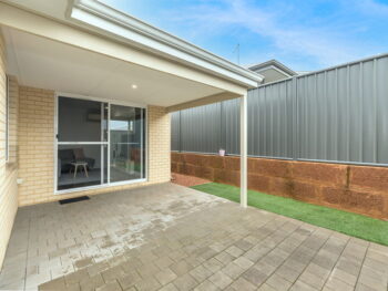 Listing image for 8 Boranup Rise, Piara Waters  WA  6112