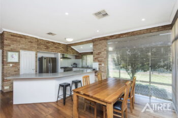 Listing image for 33 Romulea Mews, Canning Vale  WA  6155