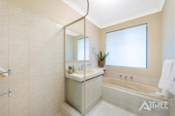 Listing image for 30 Illawarra Crescent, Canning Vale  WA  6155