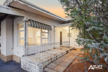 Listing image for 233 Winterfold Road, Coolbellup  WA  6163