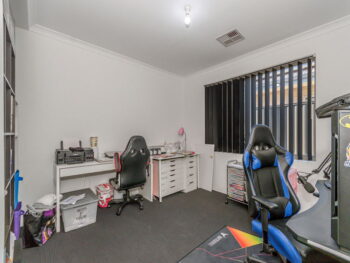 Listing image for 35 Nesbit Drive, Haynes  WA  6112