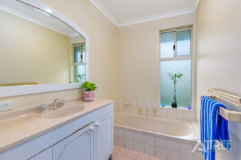Listing image for 12 Seminole Gardens, Seville Grove  WA  6112