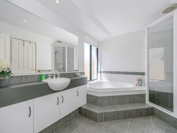 Listing image for 12 Luton Court, Canning Vale  WA  6155