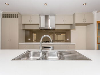 Listing image for 15 Marseille Gardens, Piara Waters  WA  6112