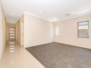 Listing image for 10 Greywacke Entrance, Piara Waters  WA  6112