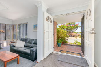 Listing image for 14 Poplar Place, Thornlie  WA  6108