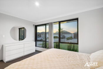 Listing image for 32 Minette Road, Piara Waters  WA  6112