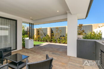 Listing image for 25 Cedarleaf Entrance, Treeby  WA  6164
